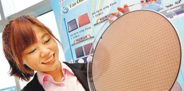 中國(guó)大舉“造芯”：7個(gè)月進(jìn)口1855億芯片設(shè)備，創(chuàng)新紀(jì)錄(圖1)